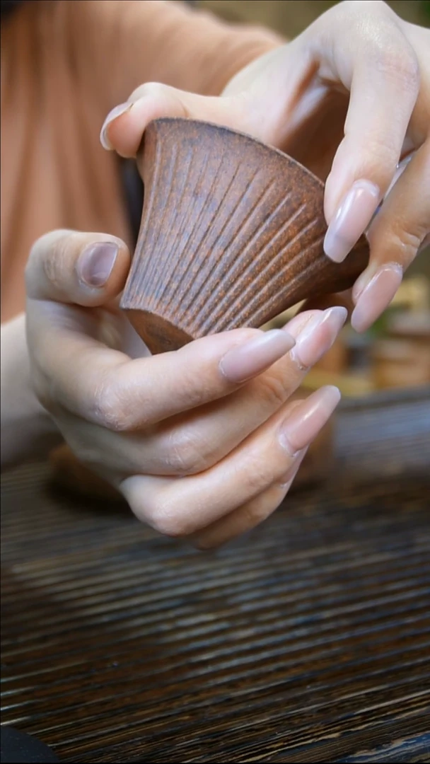 F26原矿三菱主人杯磨砂感老岩泥