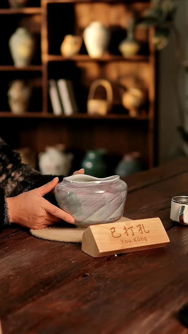 摆件25-97高11口10误差2已打孔