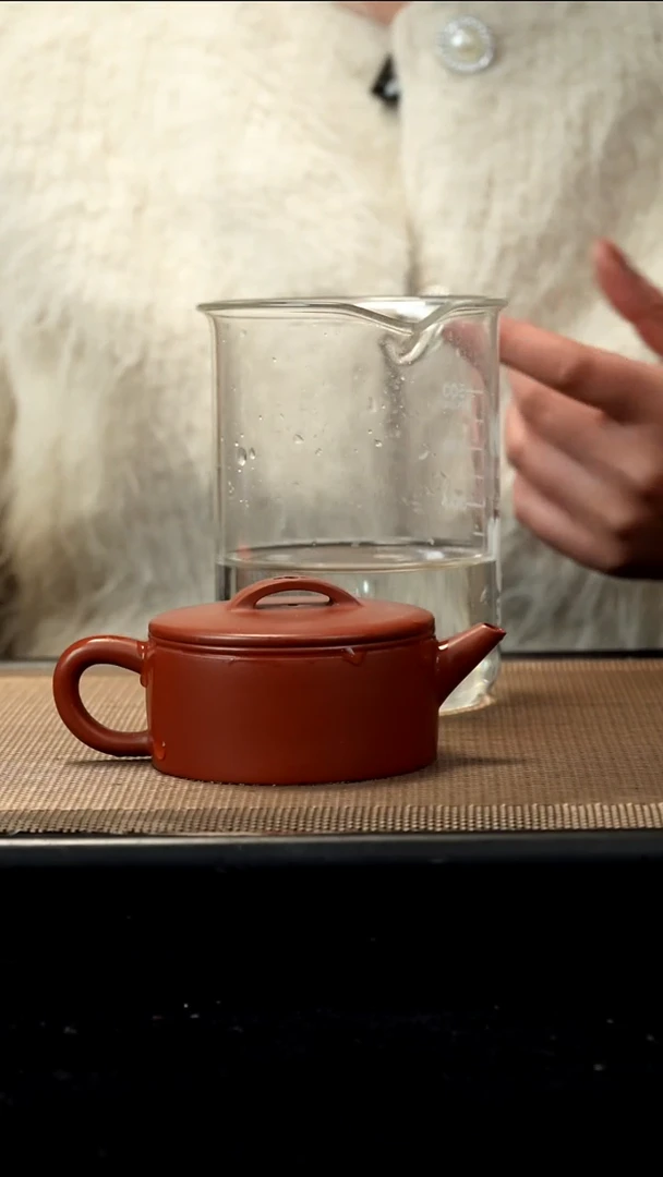 紫砂茶盏朱泥汉瓦