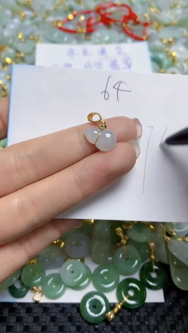 【闪购商品】翡翠颈饰合金天然A货翡翠