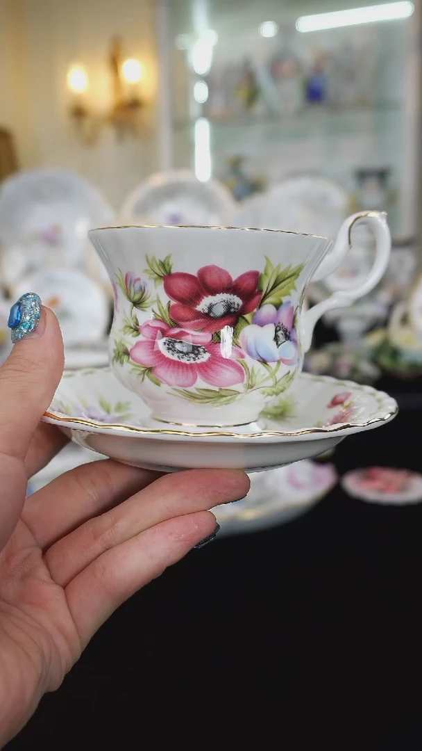 骨瓷婷婷中古器物如图所示244