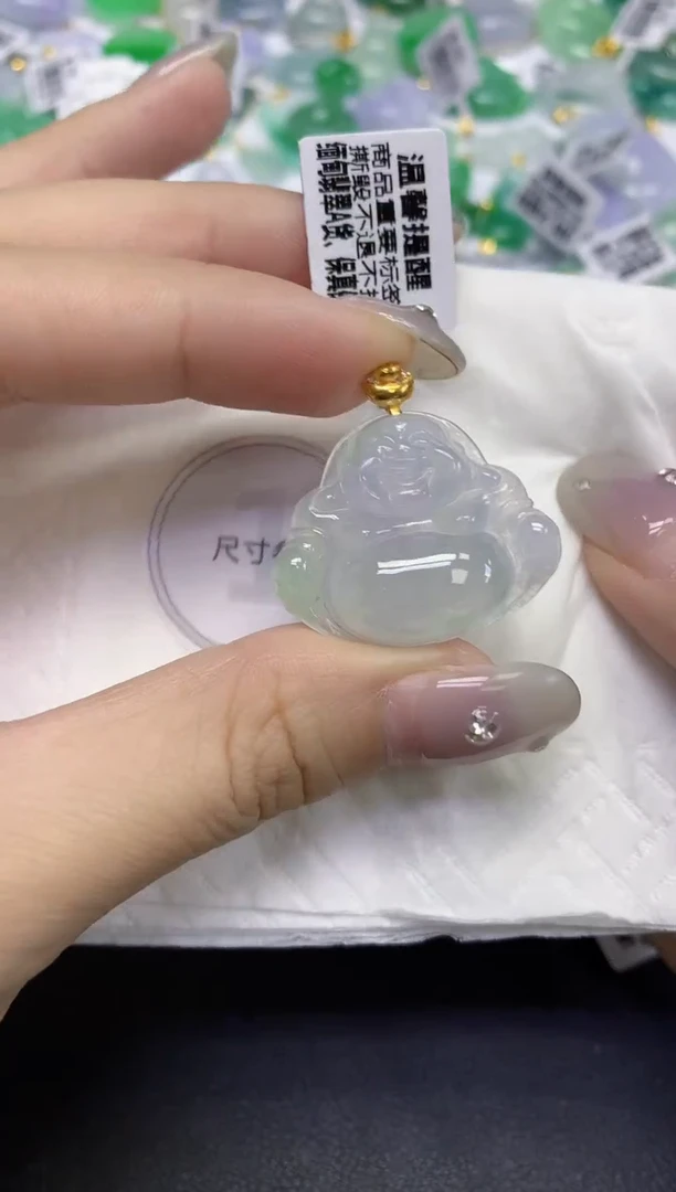 颈饰18K金镶嵌翡翠天然缅甸翡翠A货百元以上9元证书费自理