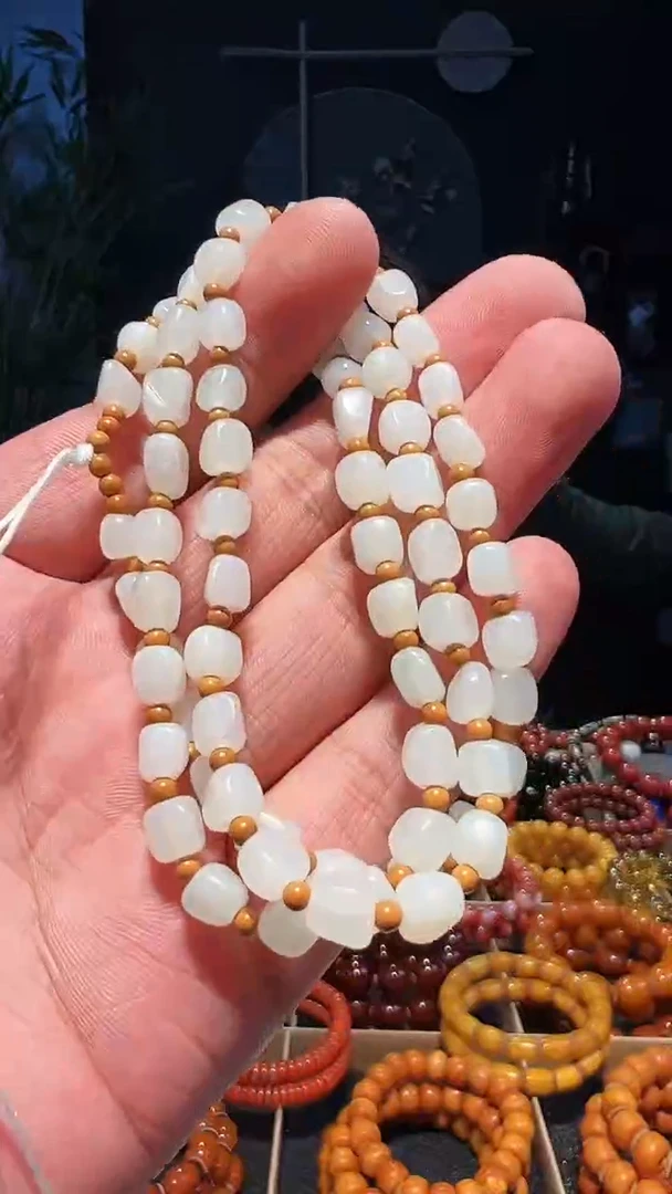 【闪购商品】和田玉手串未镶嵌多圈