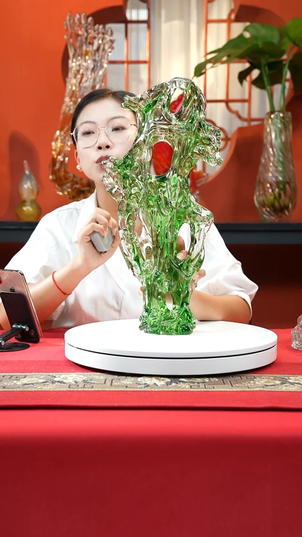 手工艺品琉璃柳芽绿太湖石摆件