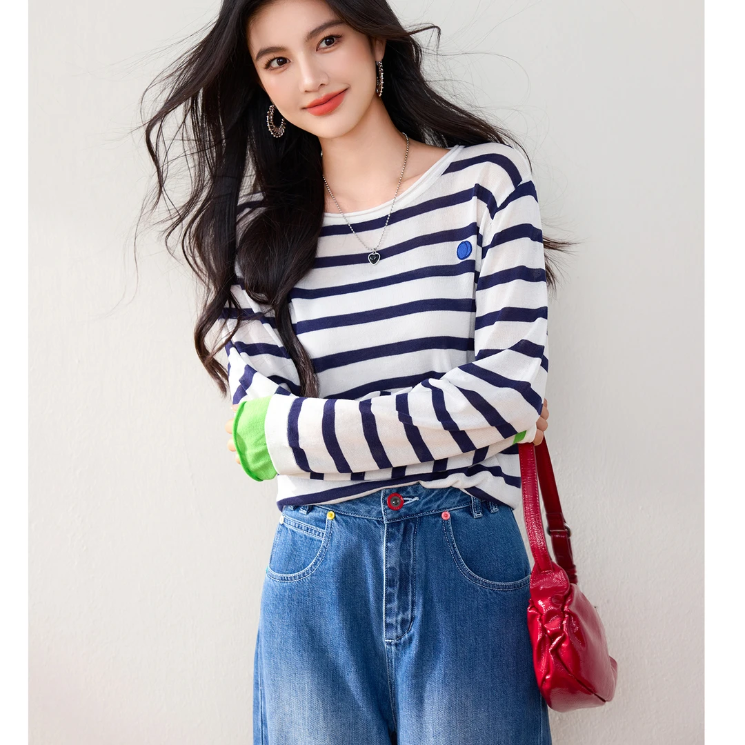 2025新款微透宽松上衣百搭休闲条纹针织长袖t恤女款圆领打底衫