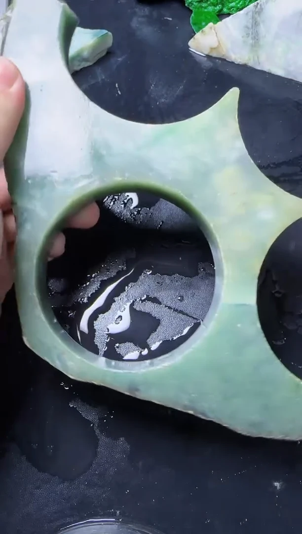 【闪购商品】翡翠颈饰未镶嵌240翡翠