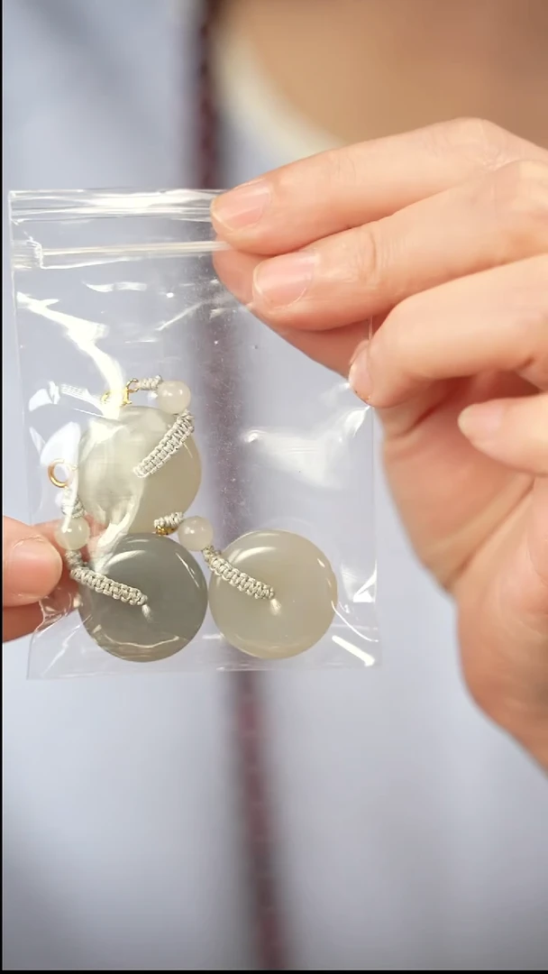 颈饰银S925镀金镶嵌和田玉烟灰紫平安扣-199多样性随机发一串