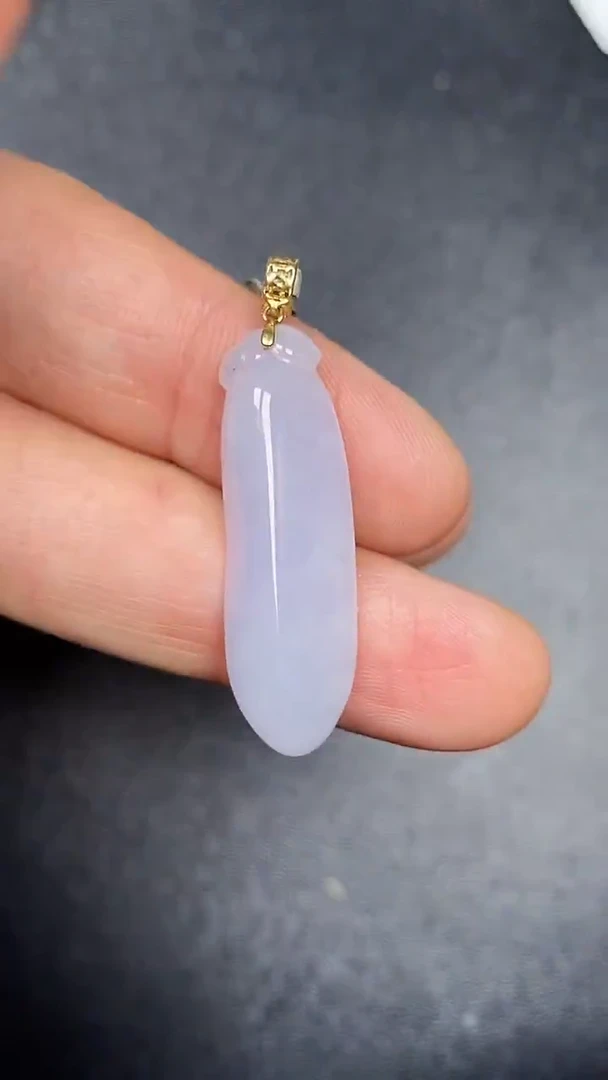 18K金镶嵌戒指翡翠8100