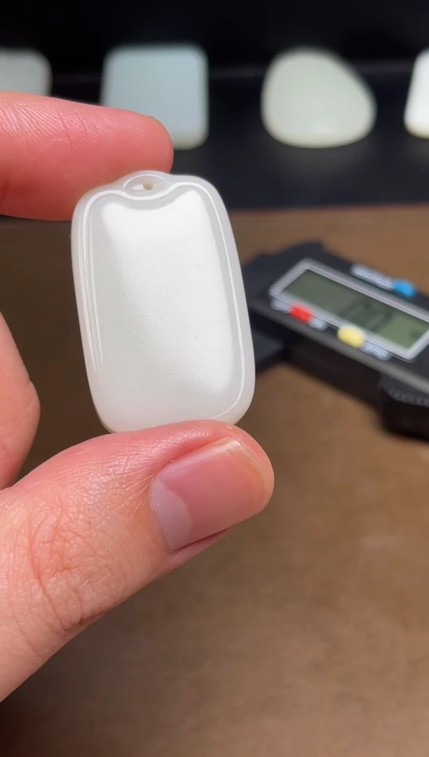 【闪购商品】和田玉颈饰未镶嵌44 带包容