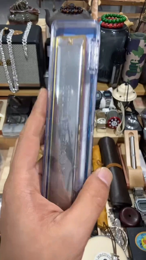 瓷片闪购商品  如图所示