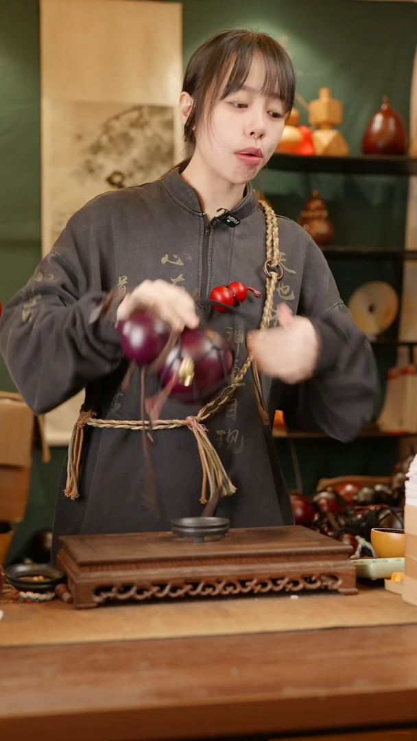 274号精品天然大漆酒葫芦一物一拍~