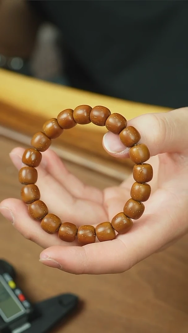 【闪购商品】紫金鼠手串咖皮实心老型10x11