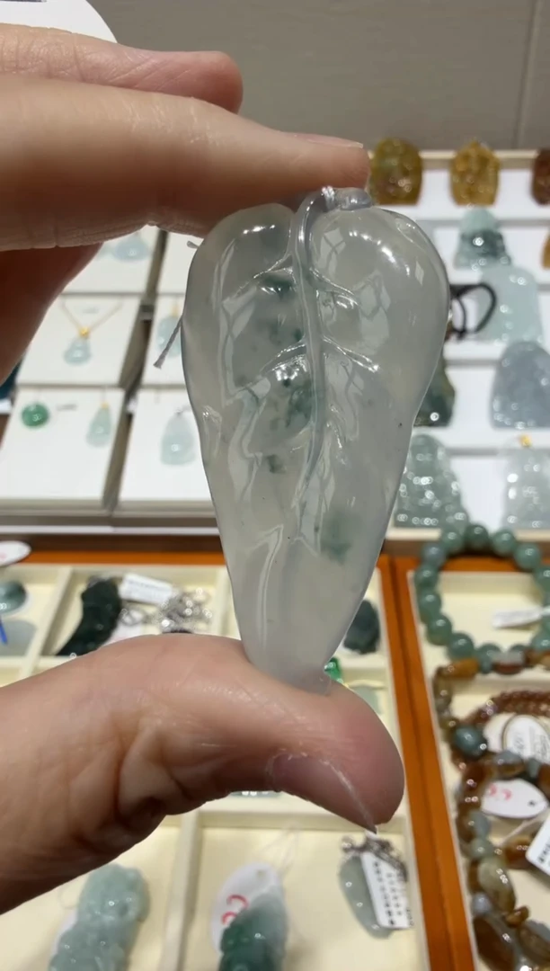 未镶嵌挂件翡翠A货翡翠多样性孤品