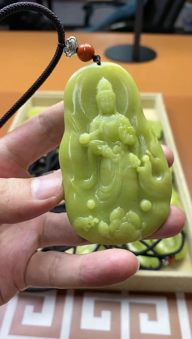 【闪购商品】蛇纹石玉其它未镶嵌多样性发货一个