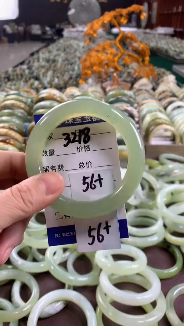 未镶嵌蛇纹石玉手镯3218