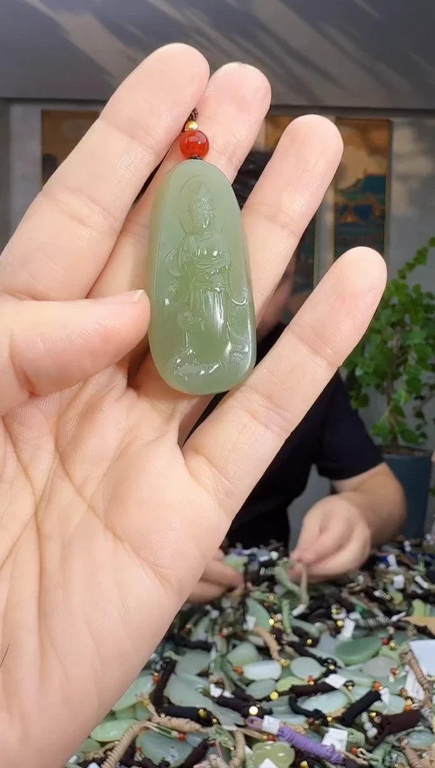 未镶嵌和田玉挂件拍一发一