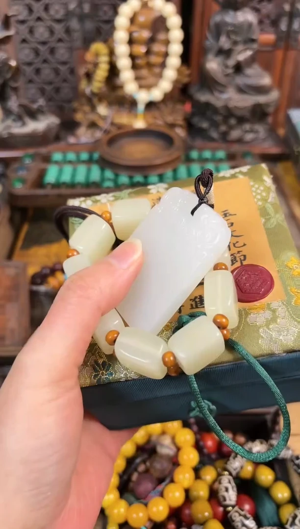 【闪购商品】和田玉颈饰未镶嵌闪购商品闪购商品闪购商品