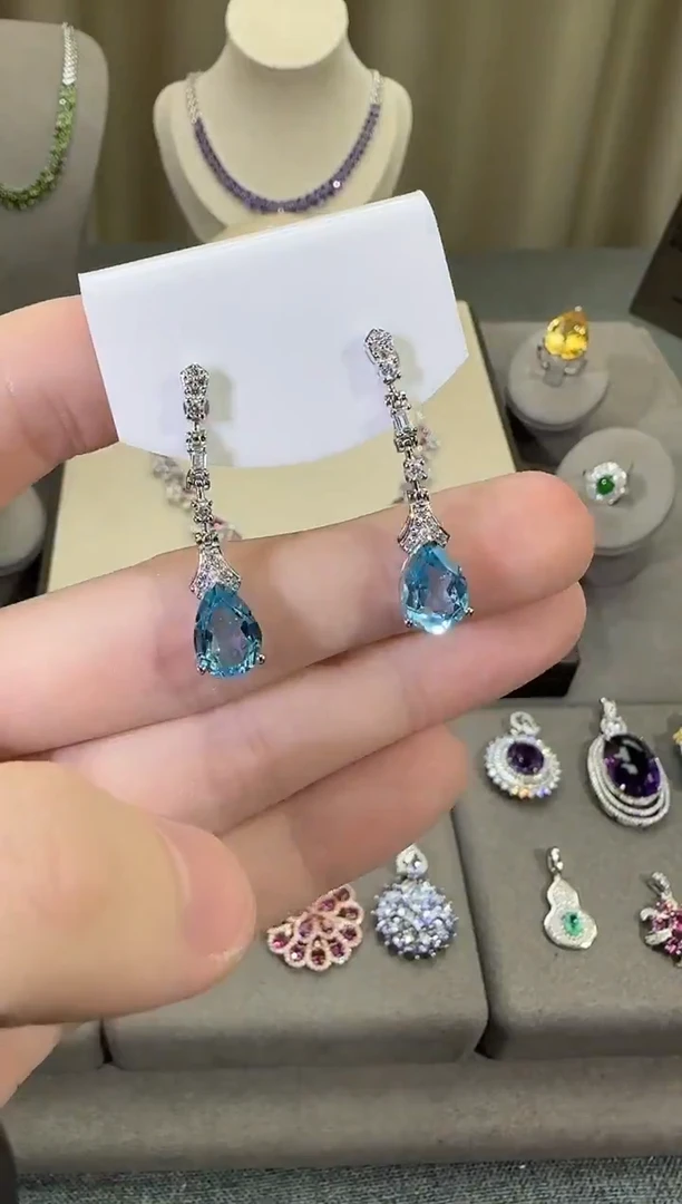 银S925镶嵌托帕石耳饰9*11mm耳坠水滴款