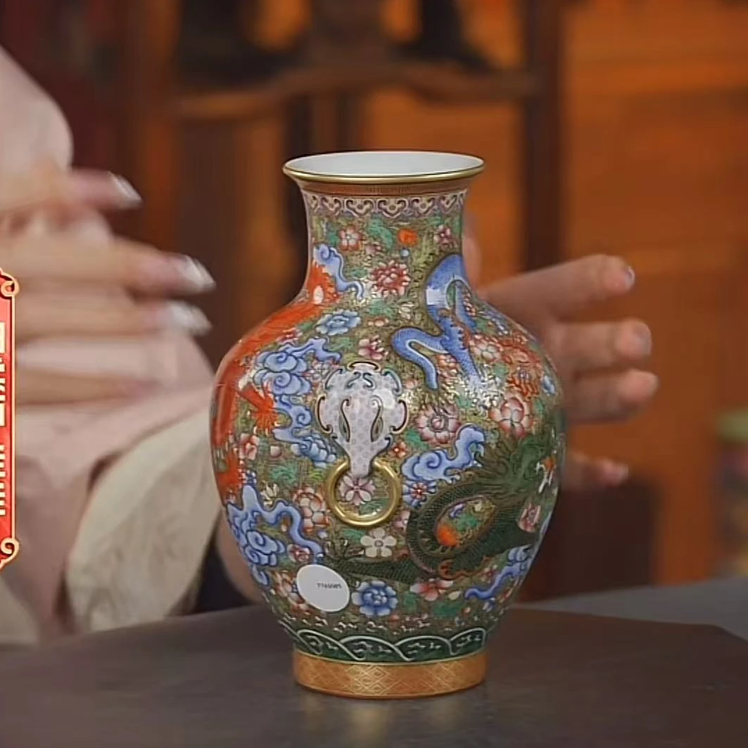 国呈拍卖古董瓷器