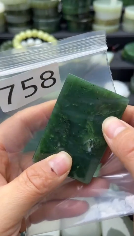 未镶嵌和田玉珠宝半成品牌子