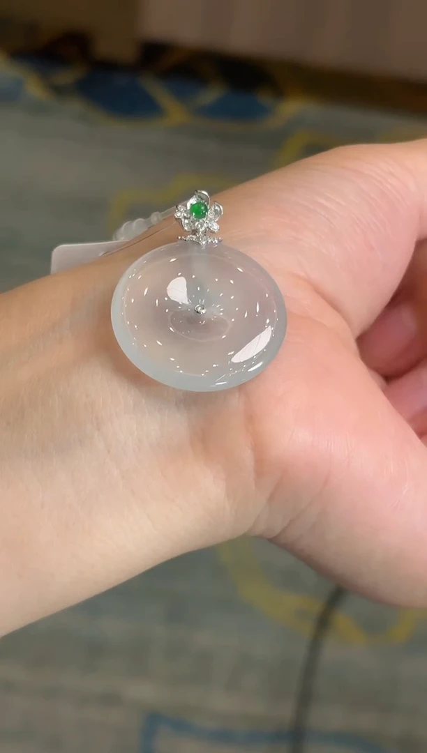 颈饰18K金镶嵌翡翠YM1289 平安扣