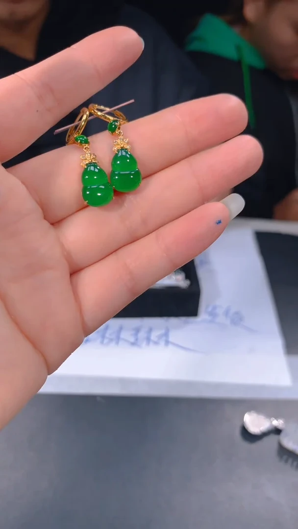 【闪购商品】定制翡翠18K金镶嵌49多样性发货（发其一）