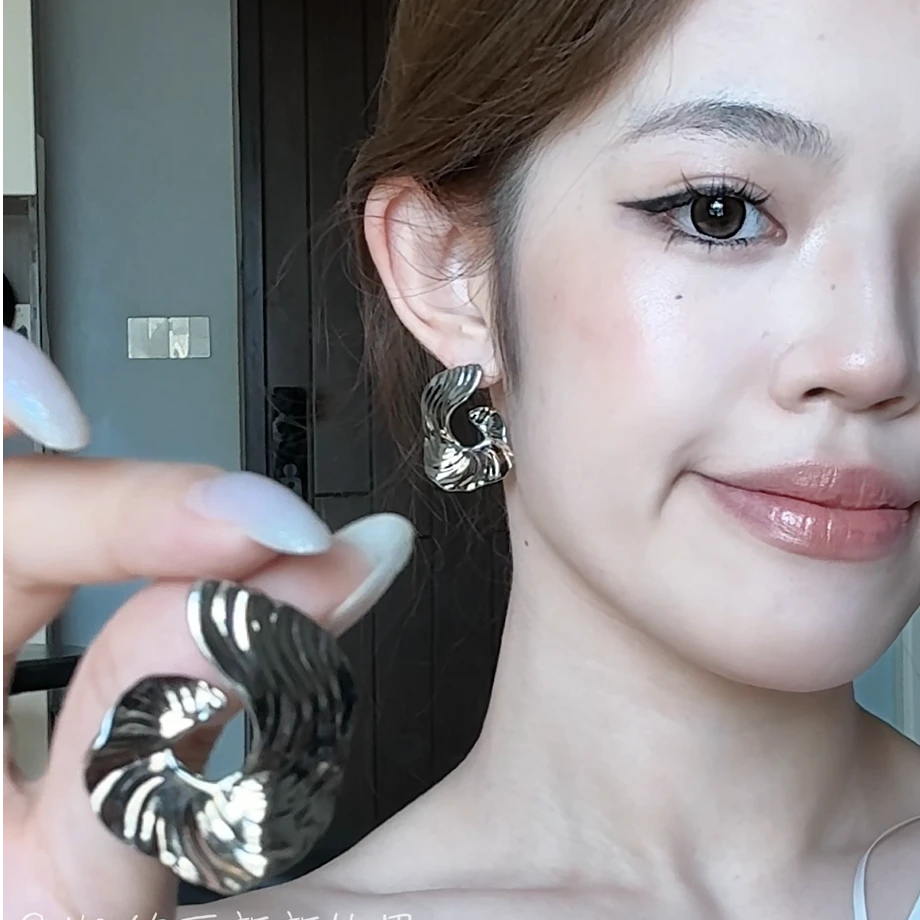 合金耳饰 复古夸张几何不规则纹理大版耳环独特设计感金属冷淡风