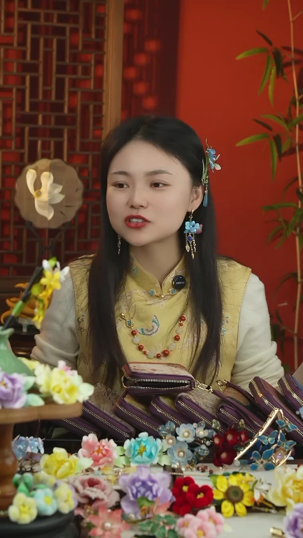 刺绣随机发钱包不可挑选