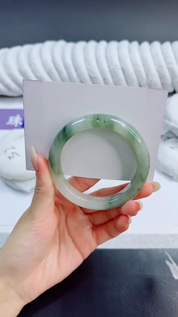 未镶嵌手镯石英质玉16/56.5