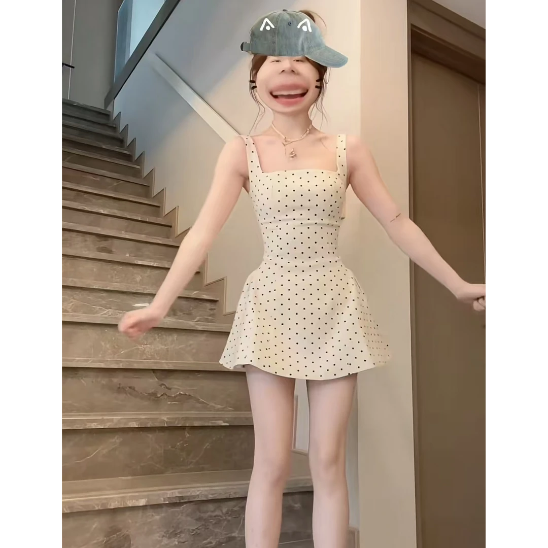2025春季新款法式甜美方领白色波点连衣裙女小众设计时尚气质显瘦