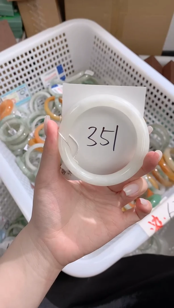 和田玉手镯未镶嵌K351-58