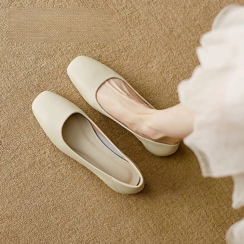 梦孜百丽爆款奶奶鞋女平底2025年新款浅口方头单鞋软皮软底豆豆鞋