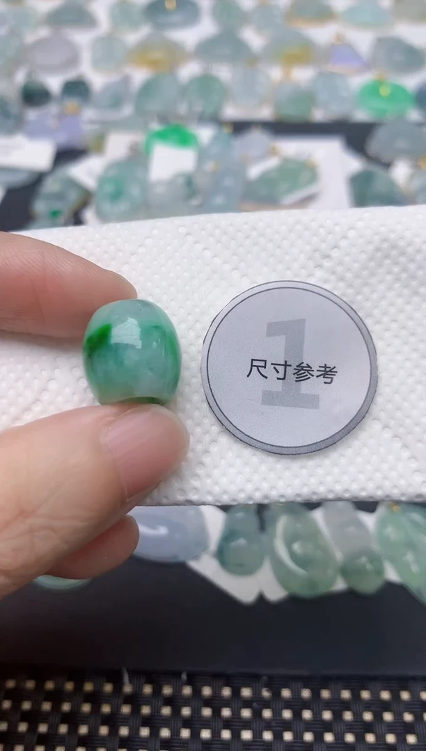天然缅甸A货翡翠