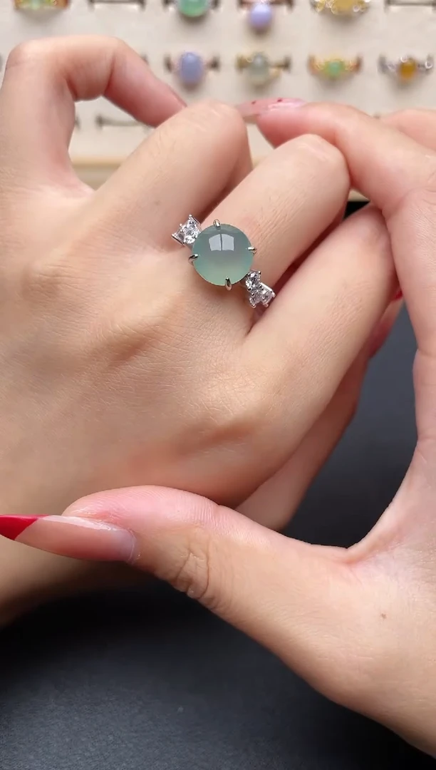 【闪购商品】翡翠戒指银S925镶嵌一物一证一礼盒