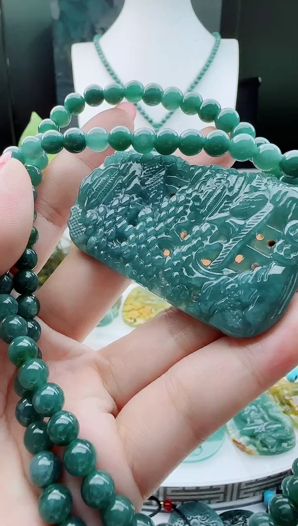 【闪购商品】翡翠颈饰未镶嵌11111111