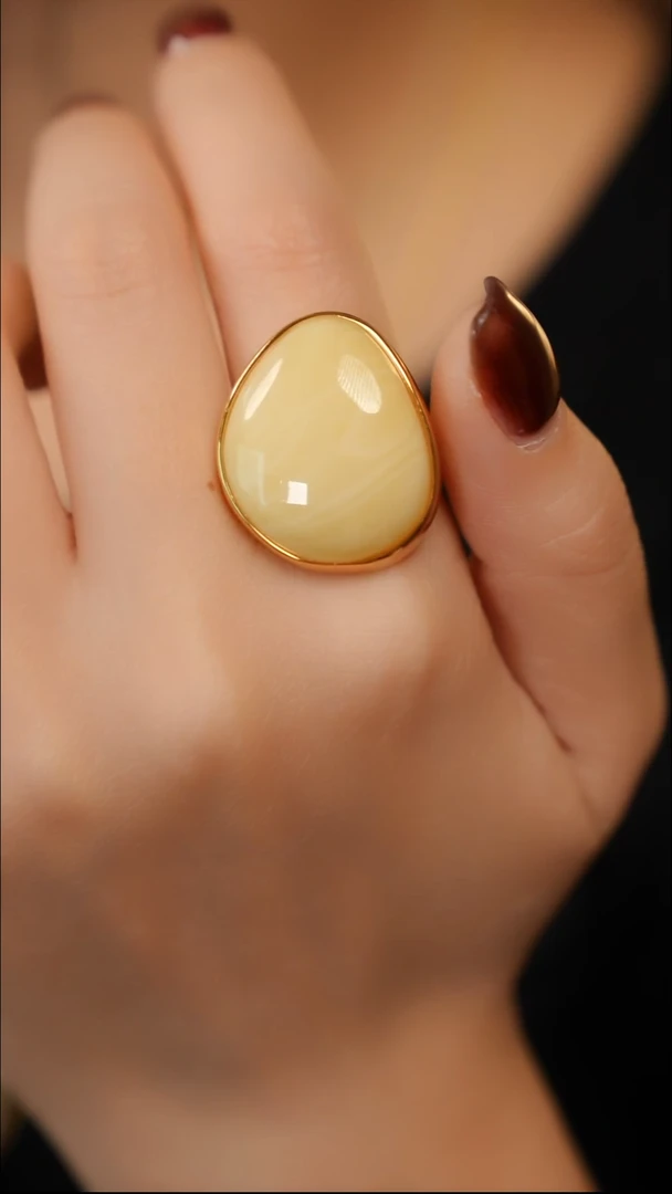 银S925镶嵌蜜蜡戒指白蜡戒指