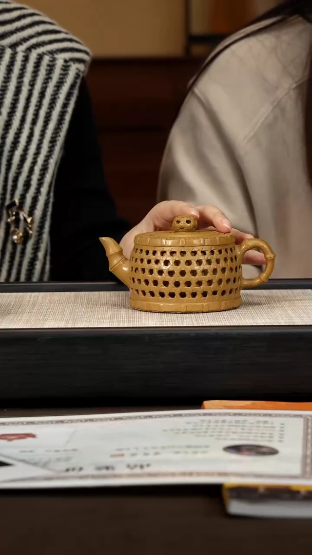 茶壶紫砂【P054】怀素 160c  SNB