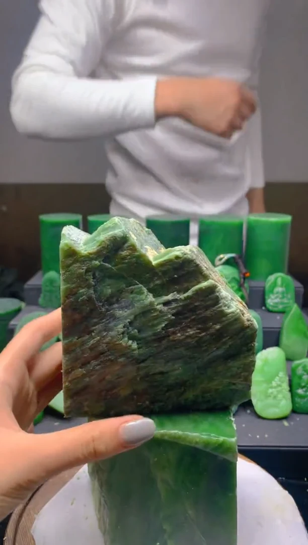 未镶嵌和田玉珠宝半成品1