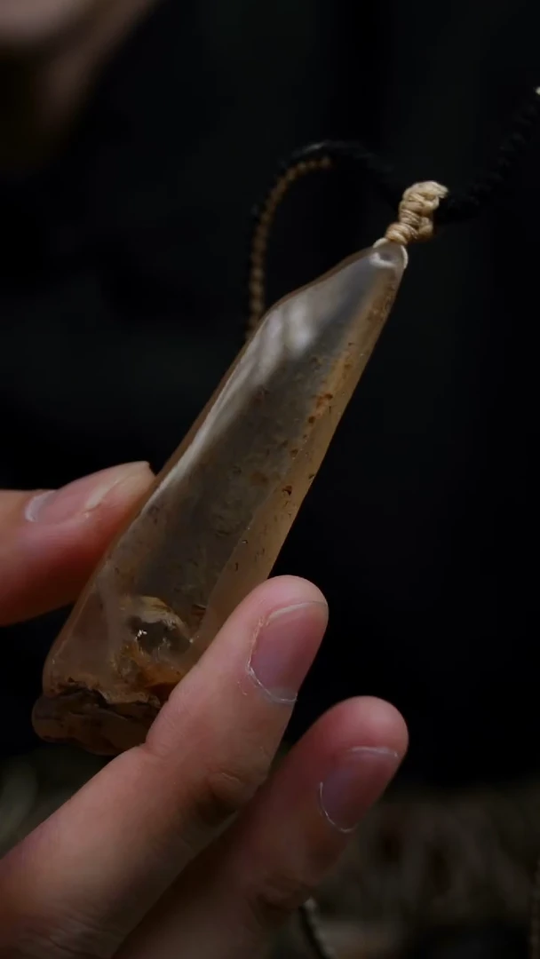 吊坠(赠链)未镶嵌水晶水晶