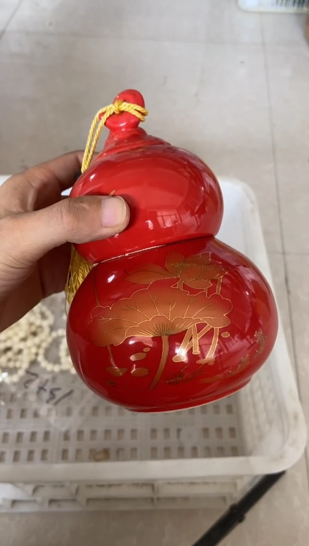 杯摄影的产品有使用过的痕迹有点脏介意勿拍
