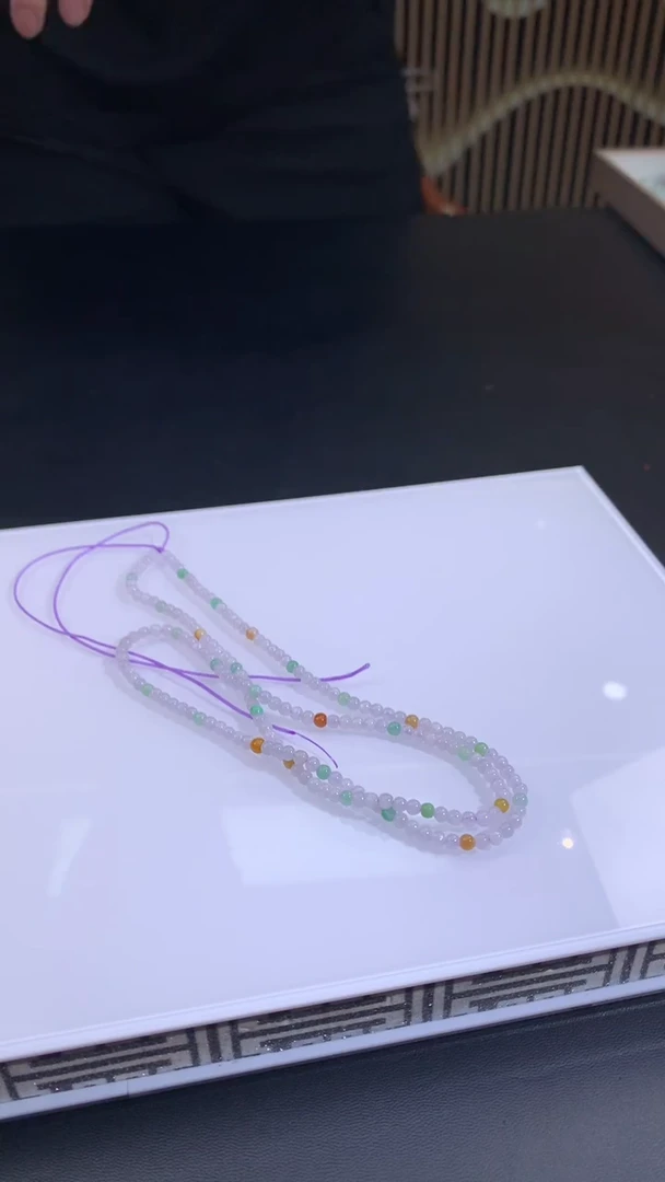 未镶嵌定制翡翠偶**尔翡翠