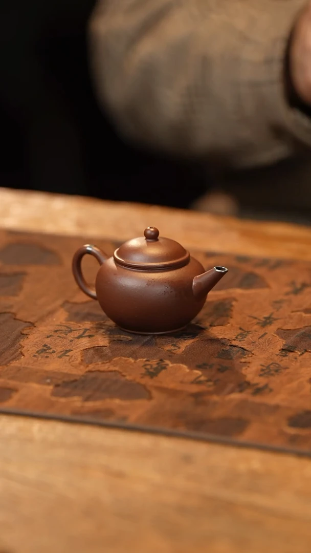 【闪购商品】【有茶器】羊角山老紫泥慕古水平壶