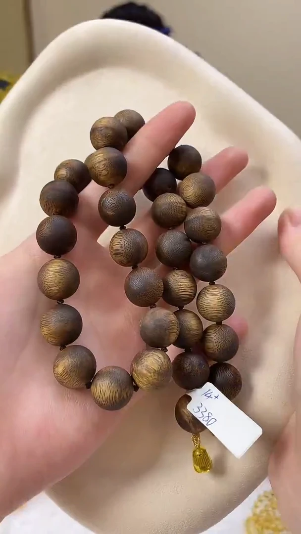 沉香吊坠沉香项链