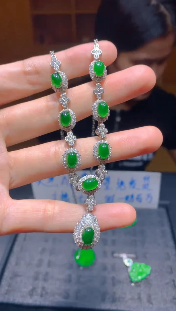 未镶嵌定制翡翠140多样性发货（发其一）