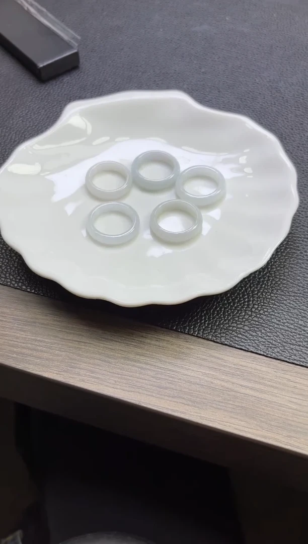 未镶嵌挂件翡翠多样性发一件R703057