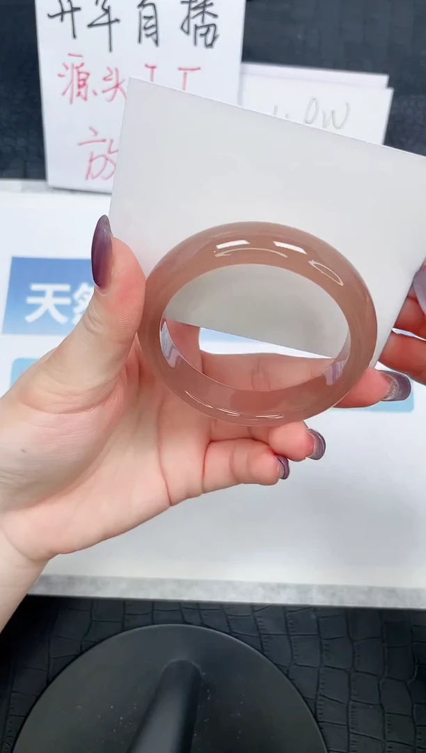 【闪购商品】石英质玉手镯未镶嵌115-54