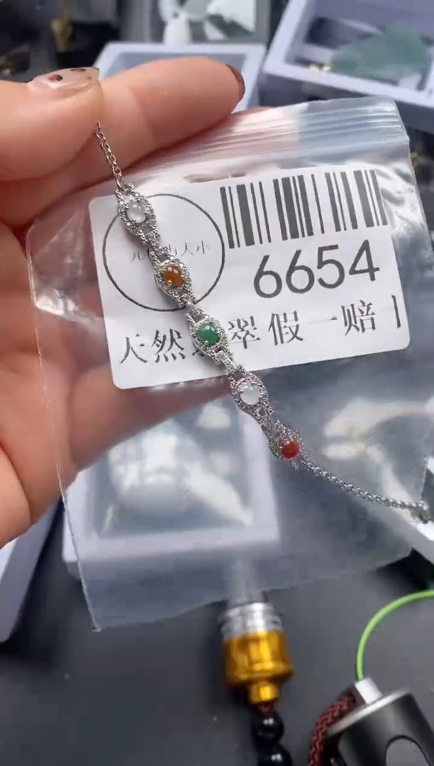 吊坠(不含链)未镶嵌翡翠6654