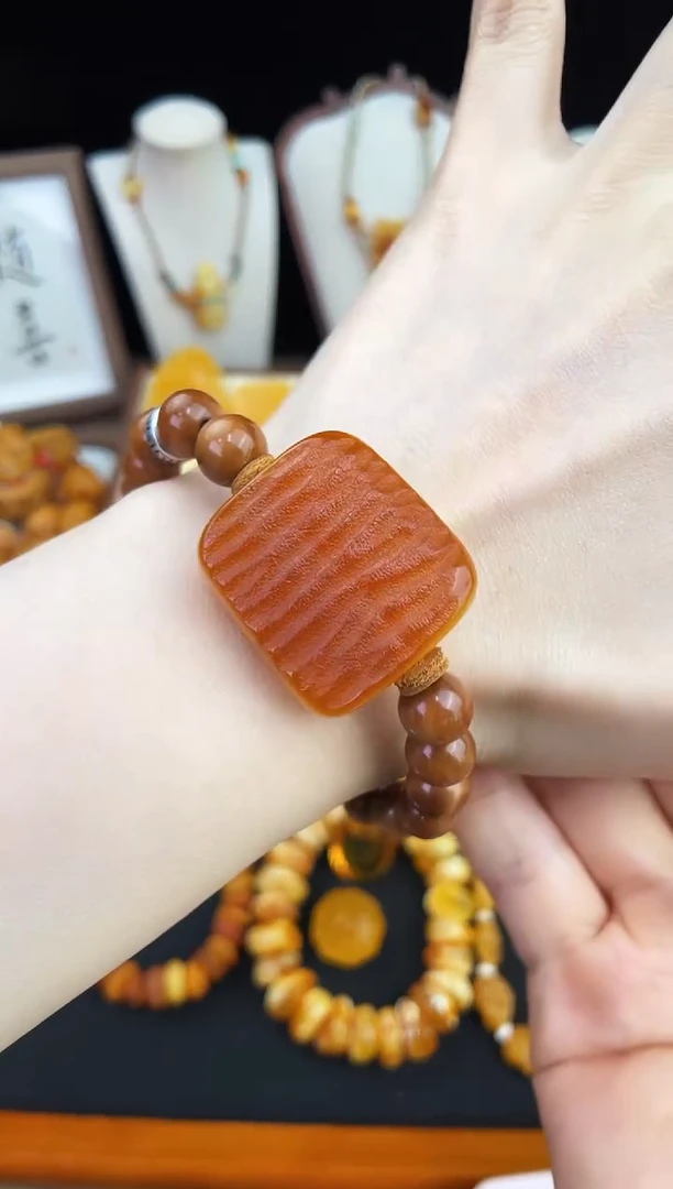 琥珀未镶嵌珠宝奇石柒月