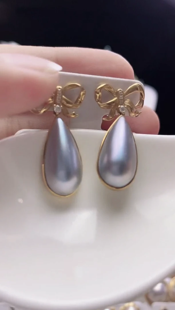 耳饰拼合珍珠（马贝珠）18K金镶嵌海水马贝耳饰