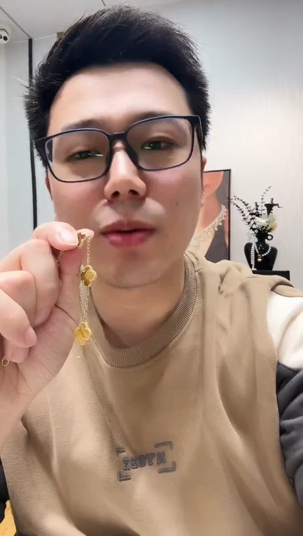 18K金镶嵌手链木变石（虎睛石）青*?黄色k黄，五花手链